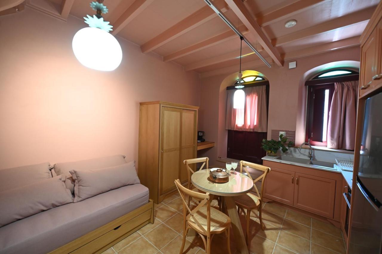 Philoxenia Traditional Apartments Agios Georgios Sykousis Exterior photo